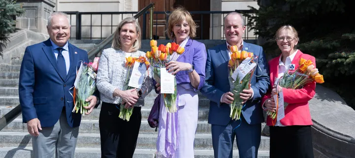 Du Campus Civic au nouveau campus : la visite de l’ambassadrice des Pays-Bas marque le legs perpétuel à L’Hôpital d’Ottawa