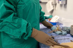 Nouvelles blouses : bientôt des salles d’opération plus écologiques