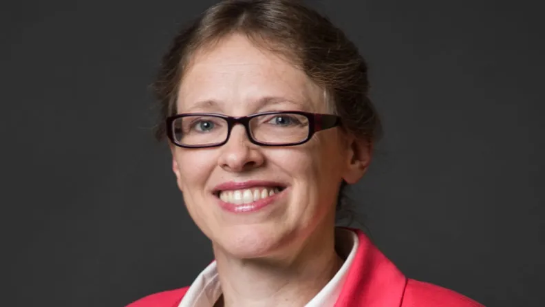 Dr Virginia Roth, chef de cabinet