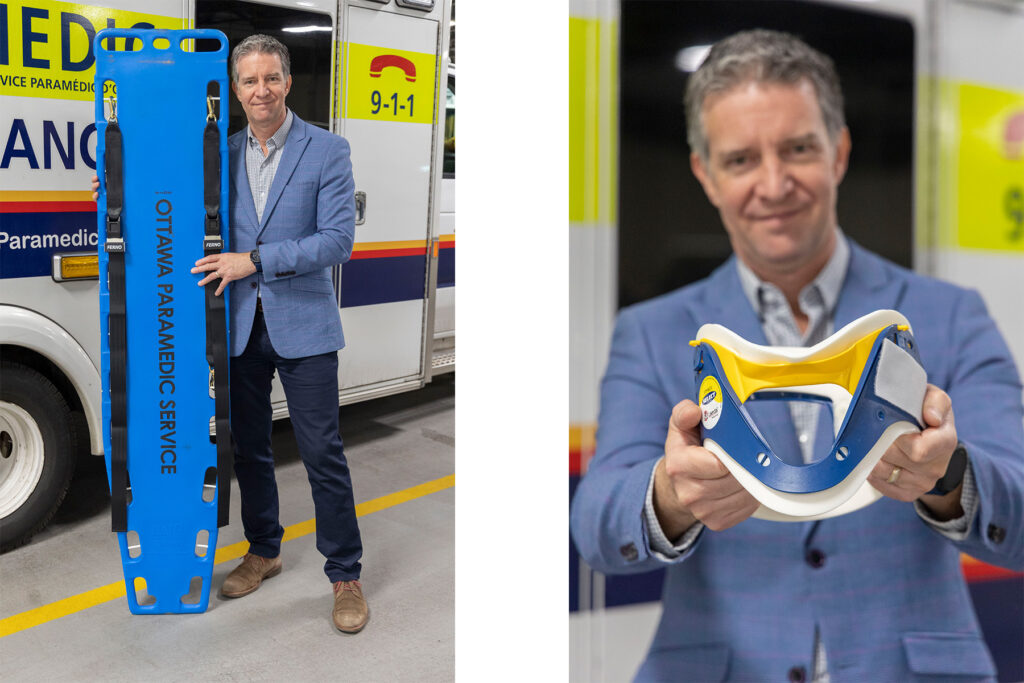 Image de gauche : Le Dr Christian Vaillancourt tient une planche dorsale. Image de droite : Le Dr Vaillancourt tient un collet cervical. 
